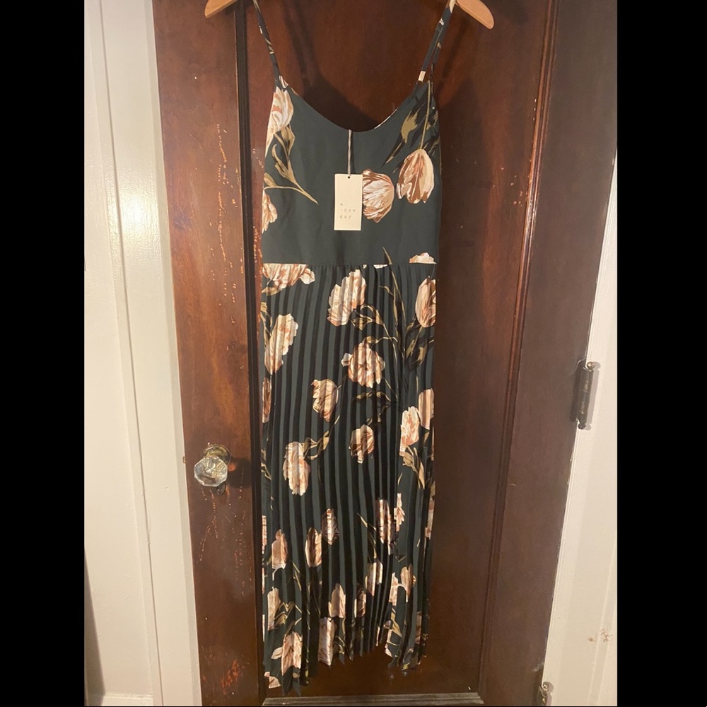 Romantic Floral Green Dress